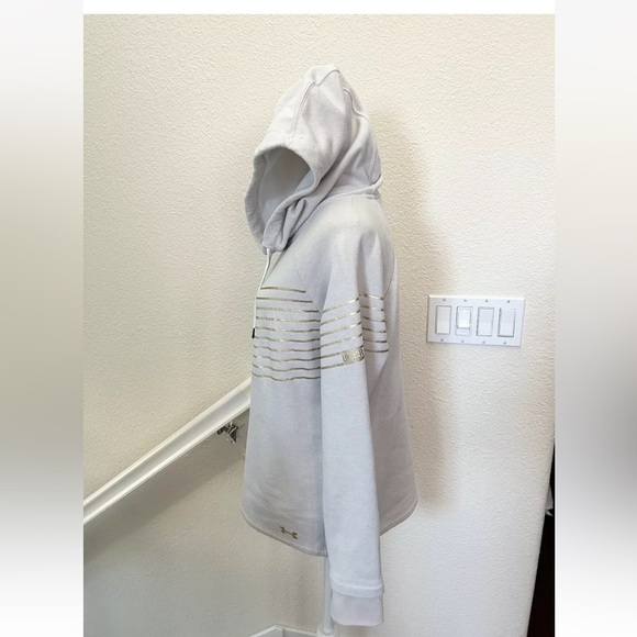 Under Armour Pullover Hoodie size Small Loose Fit Threadborne gold stripes beige - Picture 2 of 10